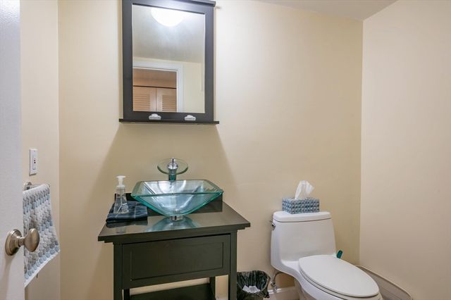 217 Edgebrook Dr 217, Boylston, MA 01505