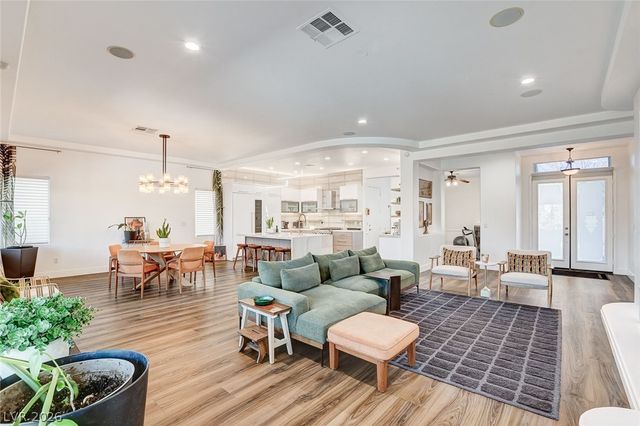 3624 Chelsea Gardens Drive, Las Vegas, NV 89135