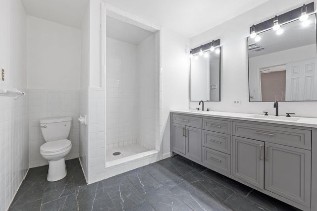 1106 Hackberry DR, Marble Falls, TX 78654