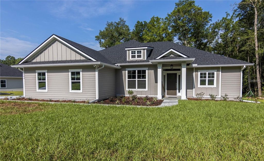 Image 1 of property listing at 525 SW HEATHRIDGE DRIVE, Lake City, FL 32024