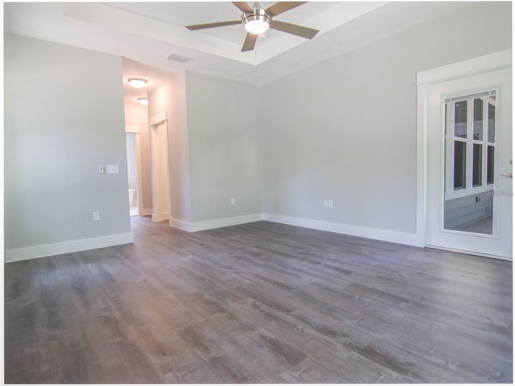Image 11 of property listing at 525 SW HEATHRIDGE DRIVE, Lake City, FL 32024
