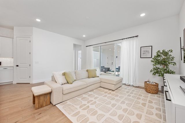 12626 CLEAR SAPPHIRE DRIVE, Winter Garden, FL 34787