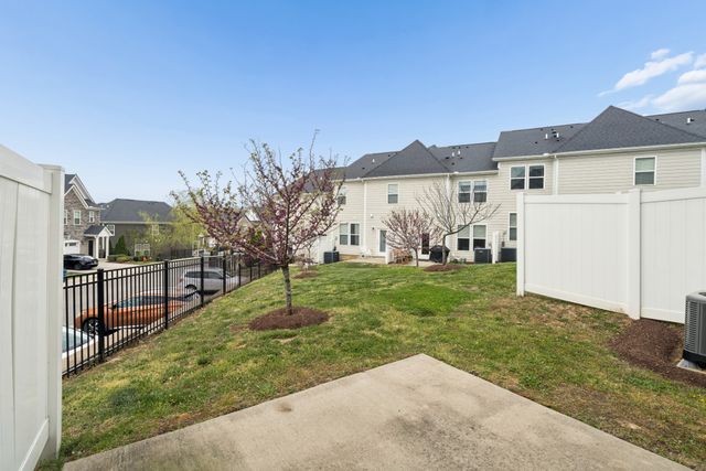 2708 Gossett Trl, Nashville, TN 37221