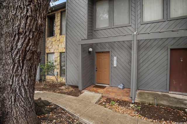 3843 Barrington St Apt 131H, San Antonio, TX 78217