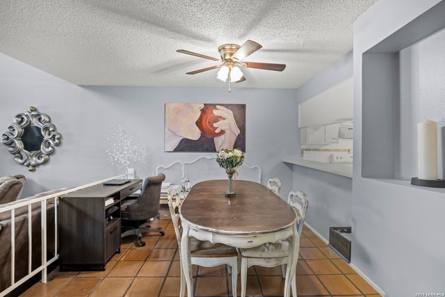 3843 Barrington St Apt 131H, San Antonio, TX 78217