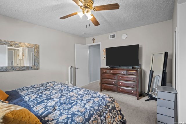 3843 Barrington St Apt 131H, San Antonio, TX 78217