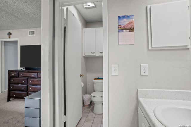 3843 Barrington St Apt 131H, San Antonio, TX 78217