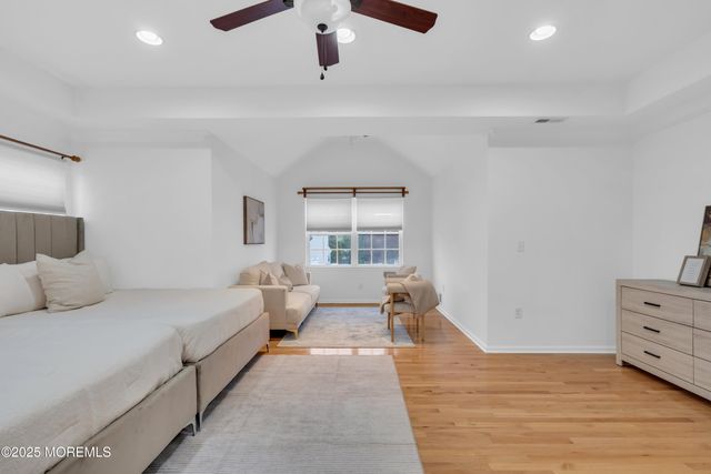 3 Knightsbridge Place, Jackson, NJ 08527