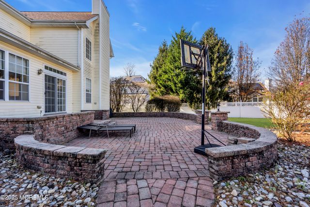 3 Knightsbridge Place, Jackson, NJ 08527