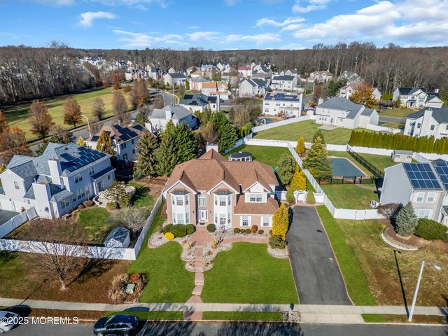 3 Knightsbridge Place, Jackson, NJ 08527