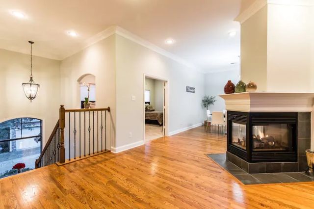 3251 San Jacinto Street, Dallas, TX 75204