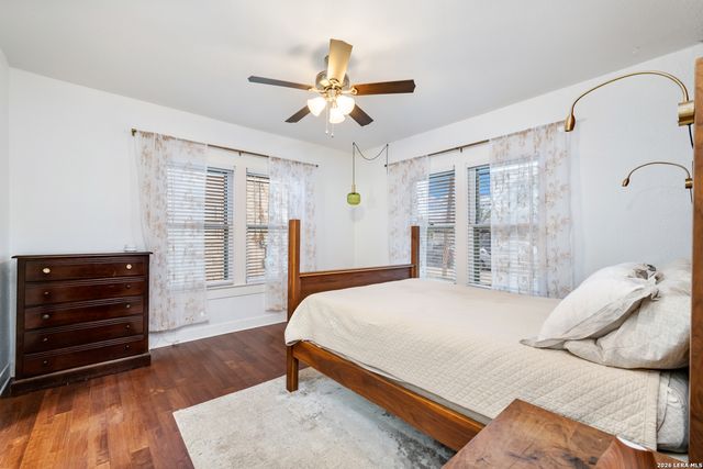 627 W Ridgewood, San Antonio, TX 78212