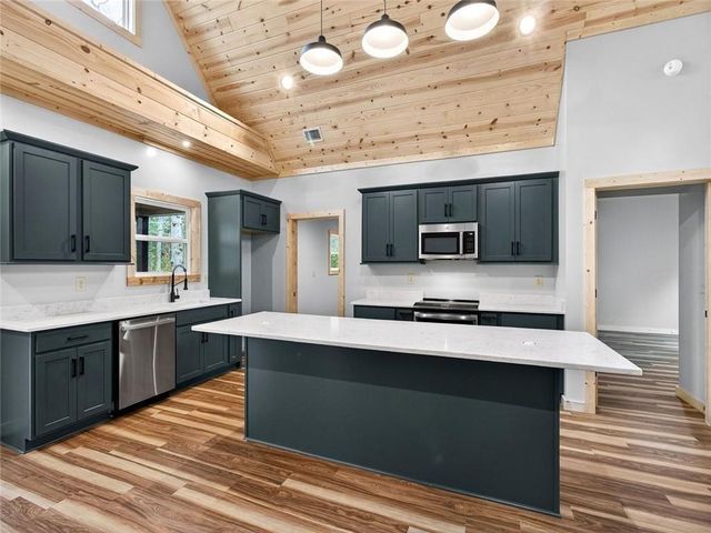 44 Bettis Circle, Ellijay, GA 30536