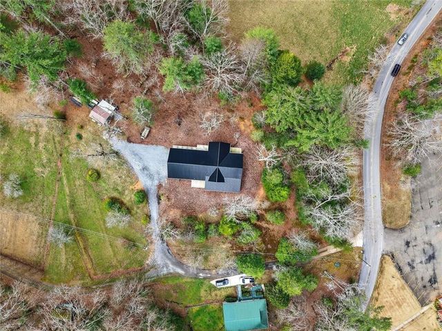 44 Bettis Circle, Ellijay, GA 30536