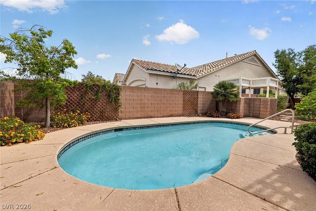 880 Coldwater Falls Way, Las Vegas, NV 89123