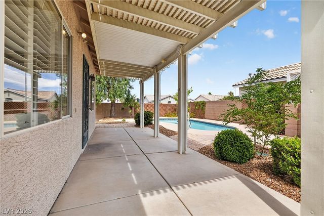 880 Coldwater Falls Way, Las Vegas, NV 89123