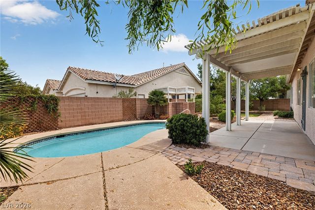 880 Coldwater Falls Way, Las Vegas, NV 89123