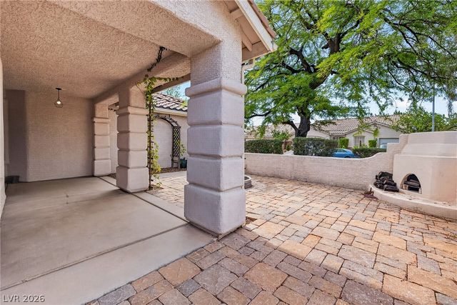 880 Coldwater Falls Way, Las Vegas, NV 89123