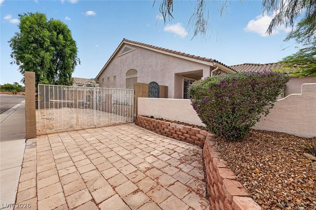 880 Coldwater Falls Way, Las Vegas, NV 89123