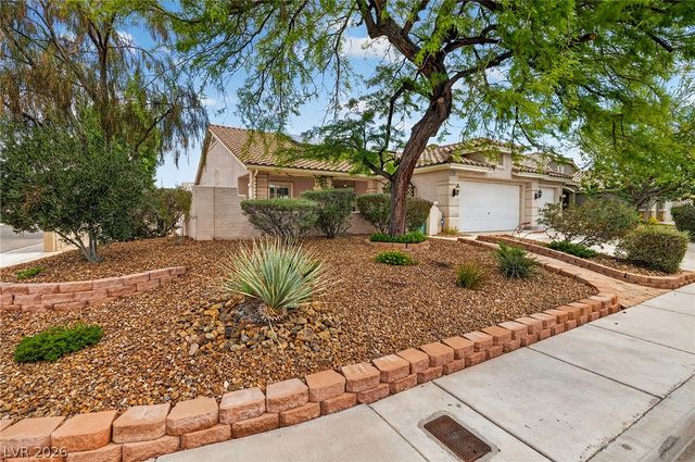 880 Coldwater Falls Way, Las Vegas, NV 89123