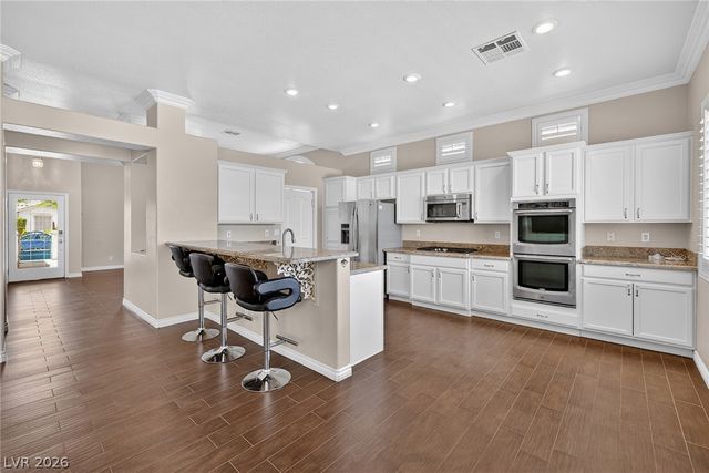 880 Coldwater Falls Way, Las Vegas, NV 89123