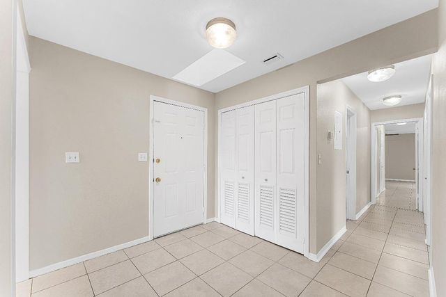 1593 Cabot Lane 8, Wellington, FL 33414