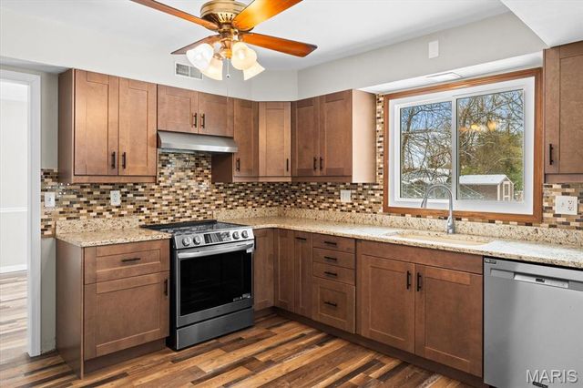 1181 Old Vincennes Trail, O'fallon, IL 62269