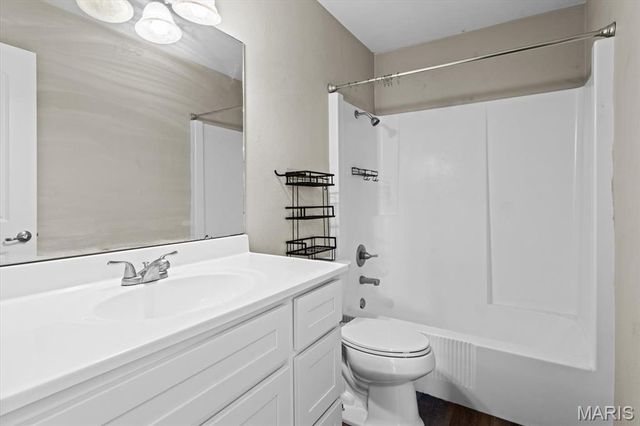 1181 Old Vincennes Trail, O'fallon, IL 62269