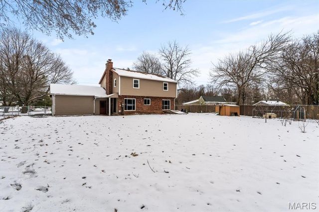 1181 Old Vincennes Trail, O'fallon, IL 62269