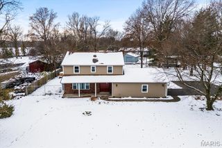 1181 Old Vincennes Trail, O'fallon, IL 62269