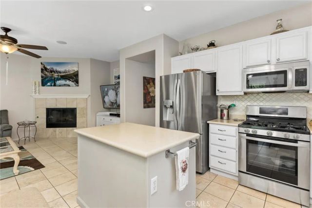1537 Park Meadows, San Jacinto, CA 92582