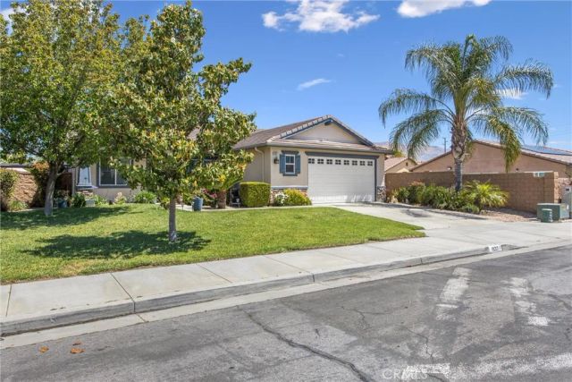 1537 Park Meadows, San Jacinto, CA 92582