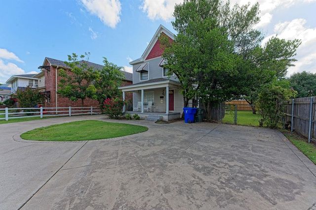 527 S University Boulevard, Norman, OK 73069