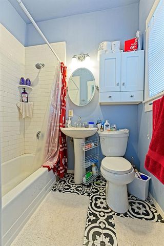 527 S University Boulevard, Norman, OK 73069