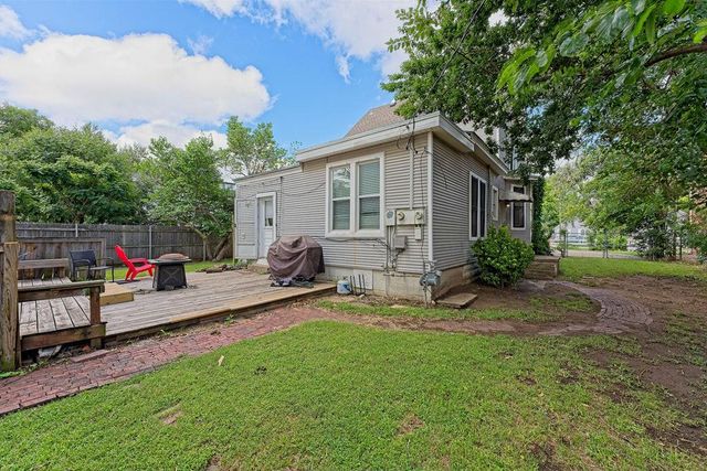 527 S University Boulevard, Norman, OK 73069