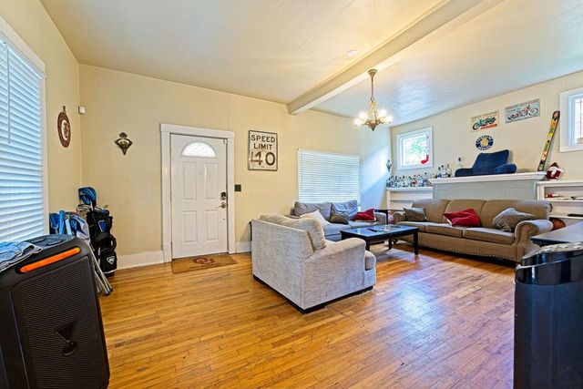 527 S University Boulevard, Norman, OK 73069