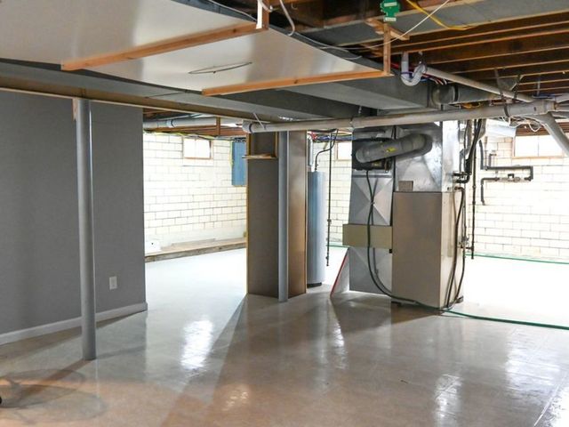 1305 Vacketta Drive, Danville, IL 61832