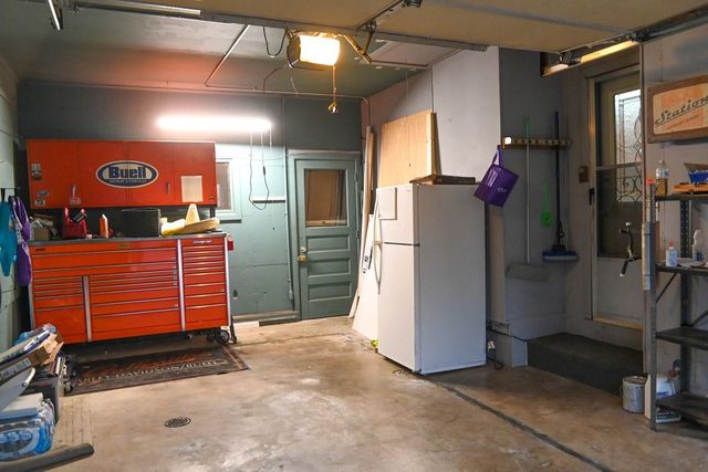 1305 Vacketta Drive, Danville, IL 61832