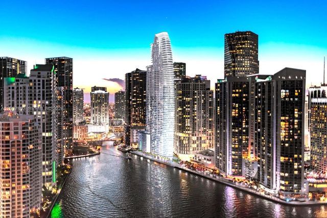 300 Biscayne Boulevard Way 4201E, Miami, FL 33131