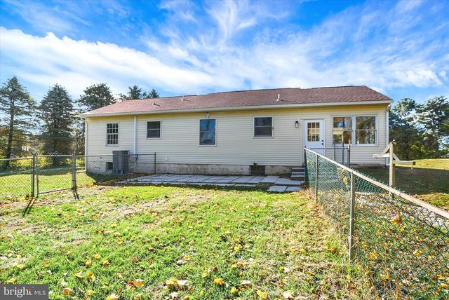 454 STONE CHURCH ROAD, Carlisle, PA 17015