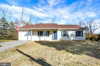 454 STONE CHURCH ROAD, Carlisle, PA 17015