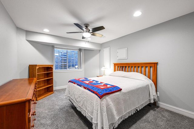 1524 Mohican TRAIL, Waukesha, WI 53189