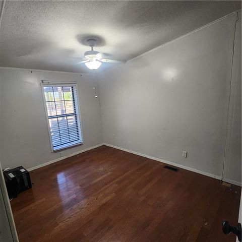 261 N County Road 1016, Kingsville, TX 78363