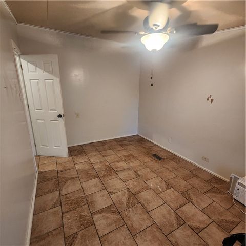 261 N County Road 1016, Kingsville, TX 78363