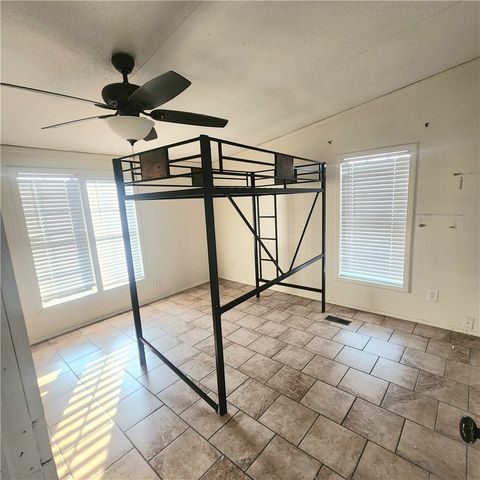 261 N County Road 1016, Kingsville, TX 78363