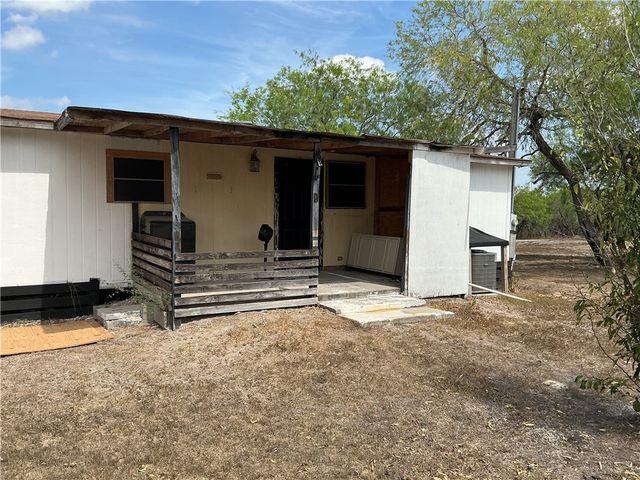 261 N County Road 1016, Kingsville, TX 78363
