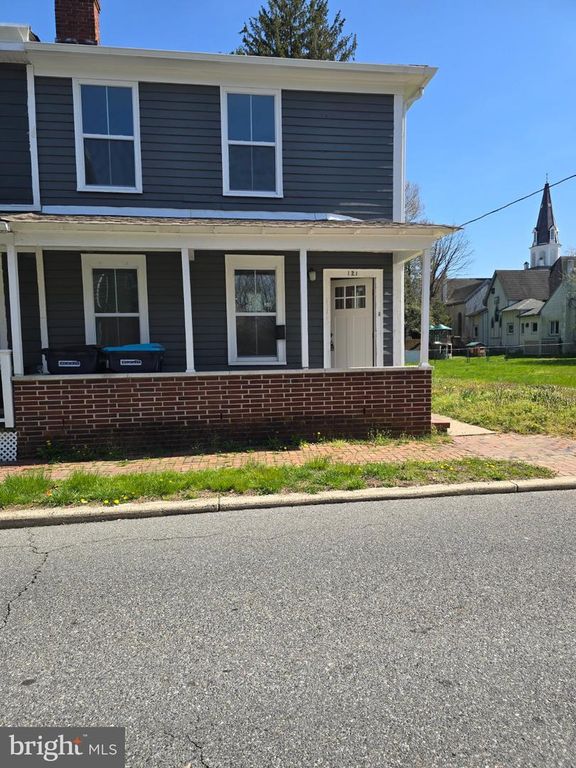121 W MOUNT VERNON ST, Smyrna, DE 19977