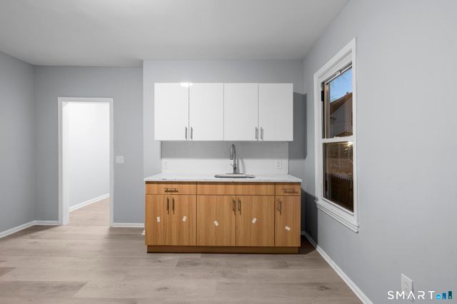 301 Poplar Street, Bridgeport, CT 06605