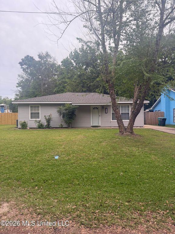 1716 Tradewinds Drive, Gautier, MS 39553