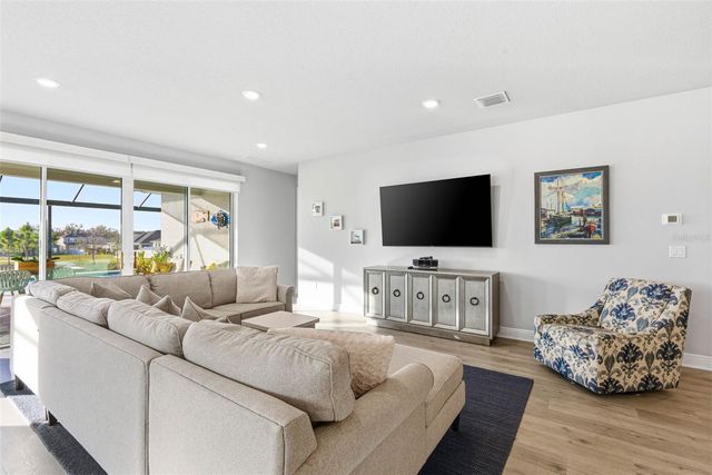 12889 OAK STREET, San Antonio, FL 33576